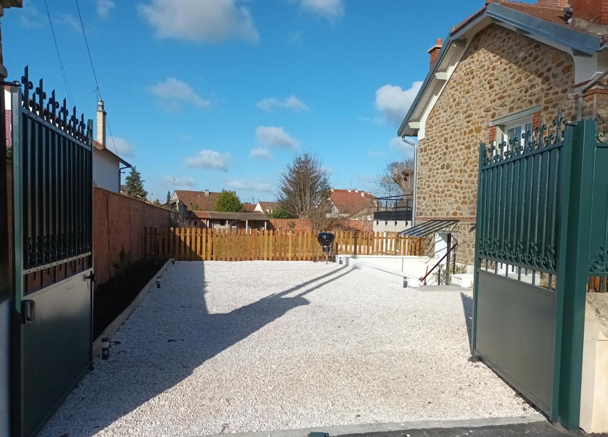 Calme Absolu, Terrasse Et Parking Entre Paris Et Disney Vaires-sur-Marne Екстер'єр фото