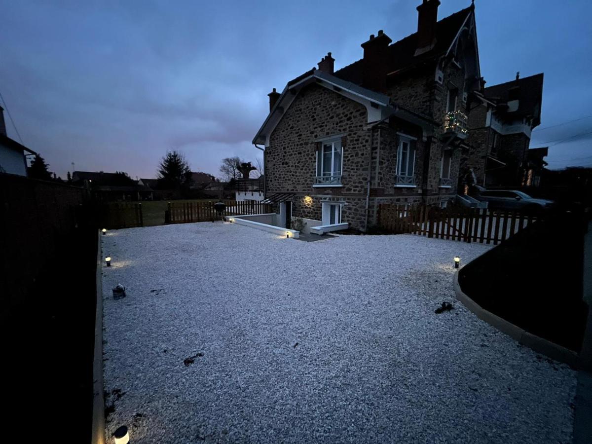 Calme Absolu, Terrasse Et Parking Entre Paris Et Disney Vaires-sur-Marne Екстер'єр фото